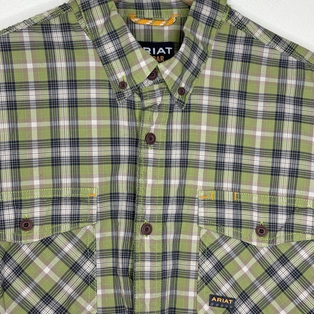 Ariat‎ Rebar Large Short Sleeve Button Down Work Shirt Green Plaid DuraStretch